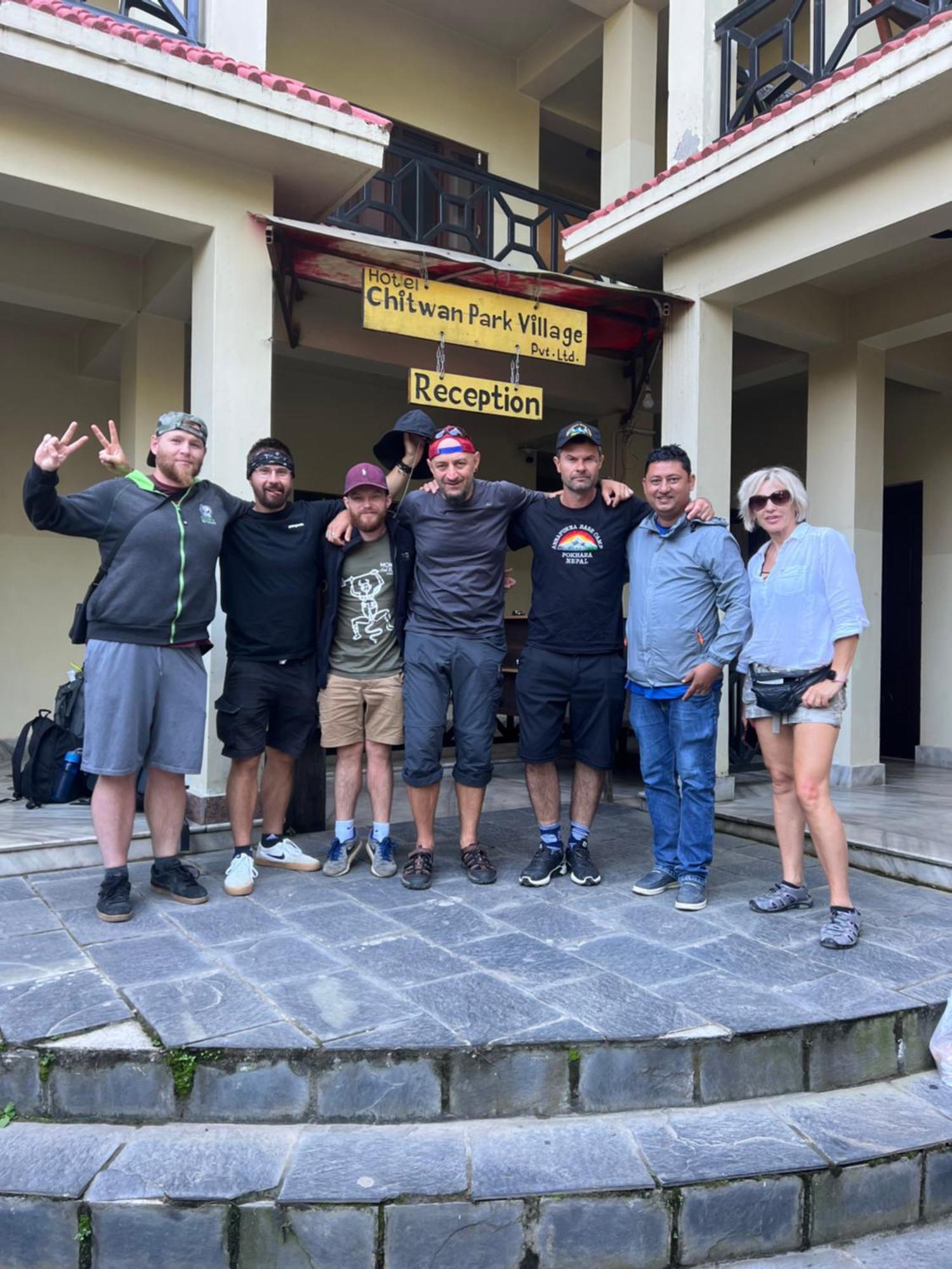 Hotel Chitwan Park Village Sauraha Exterior photo